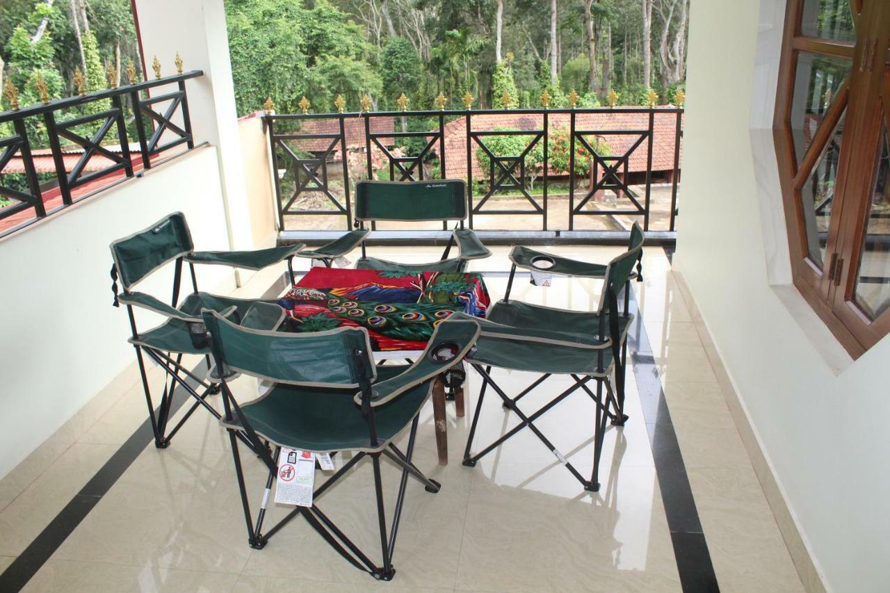 Whistling Woods Farm Stay Kushālnagar Kültér fotó